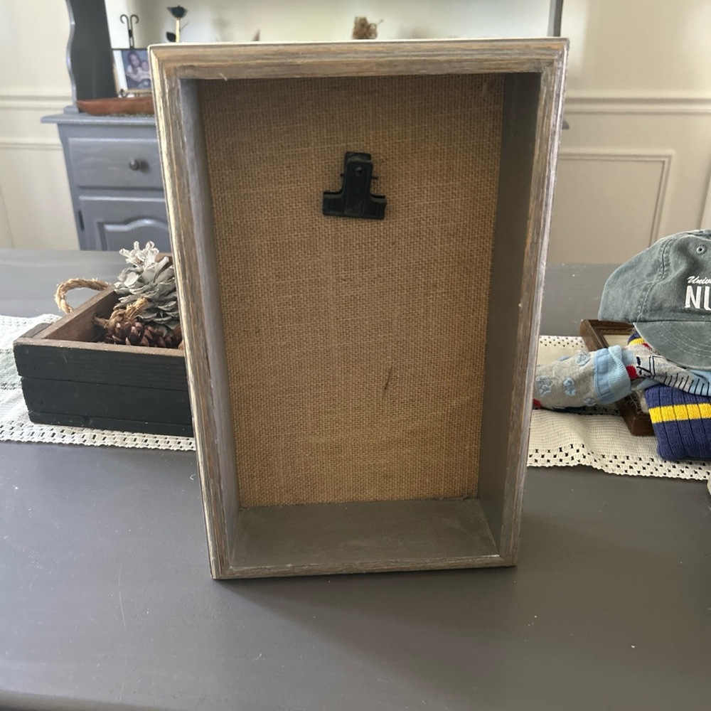 Sheffield Home Natural Wood Clip Frame
